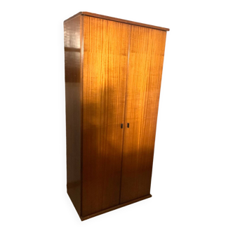 Armoire scandinave vintage