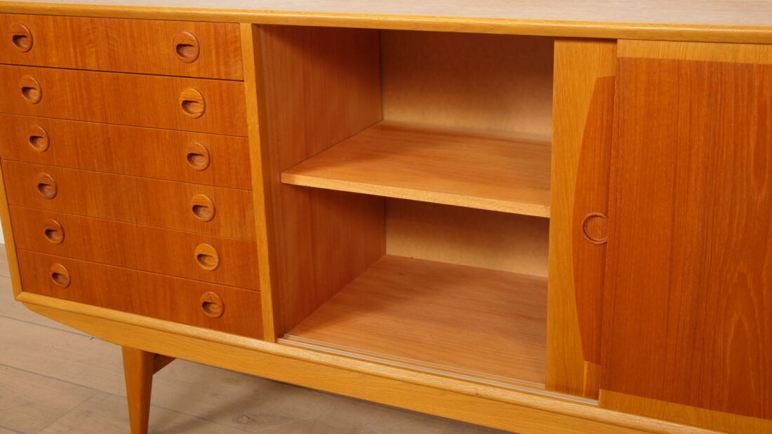 Vintage sideboard | Teak | 160 cm | Model Borgia