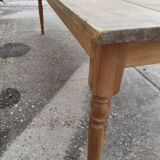 Farmhouse table turned foot and light wood 250cm