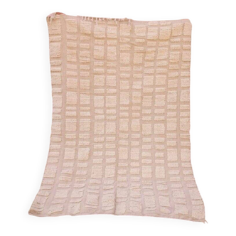 Handmade white Berber rug in natural wool, size 140 x 260 cm
