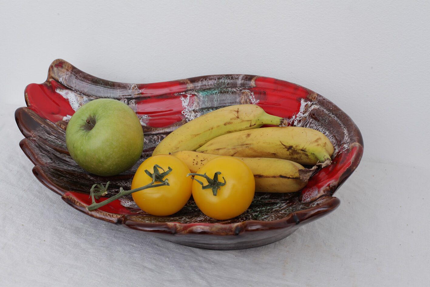 Vallauris ceramic fruit dish or cup