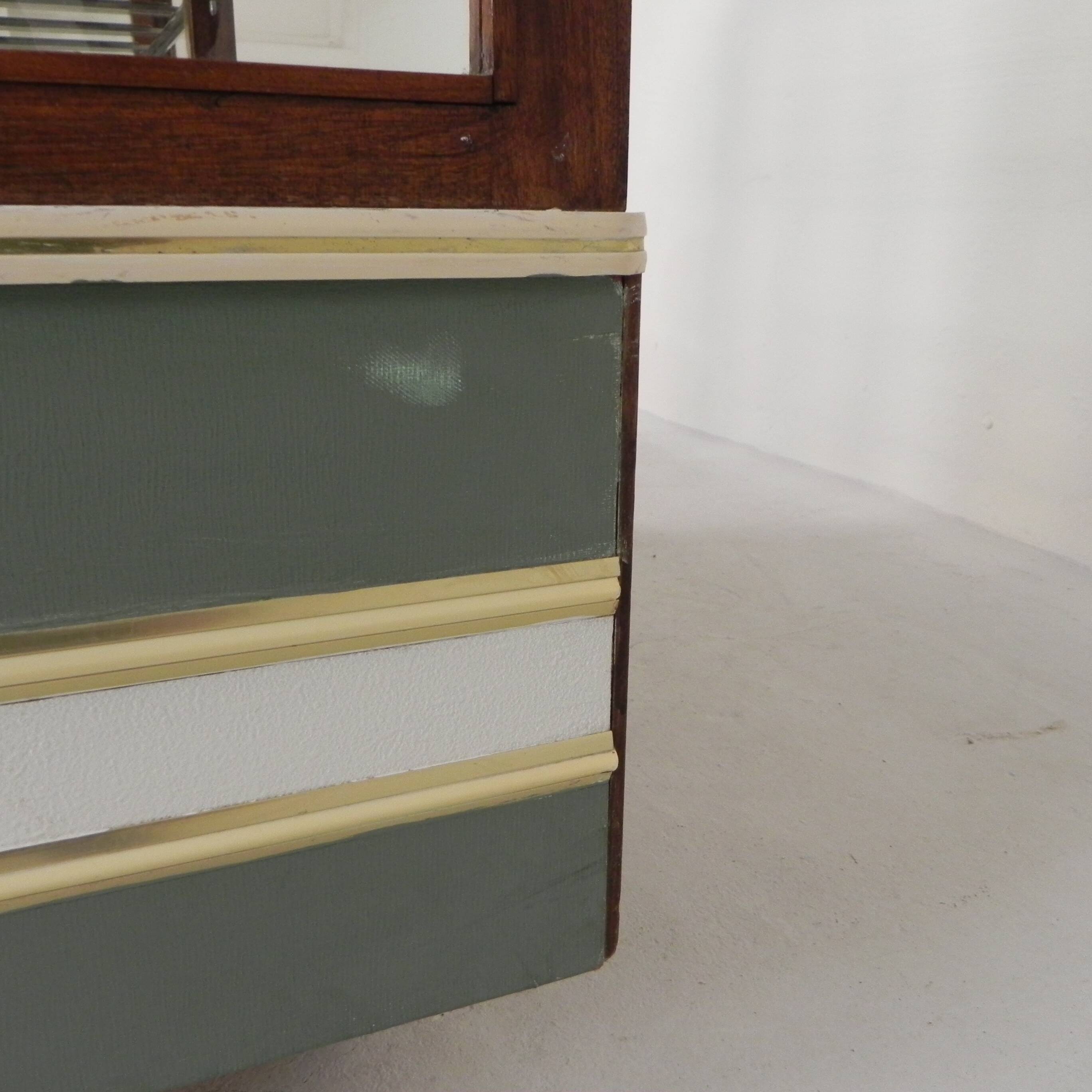 Bakery display case, Esme counter Groningen, 1950s