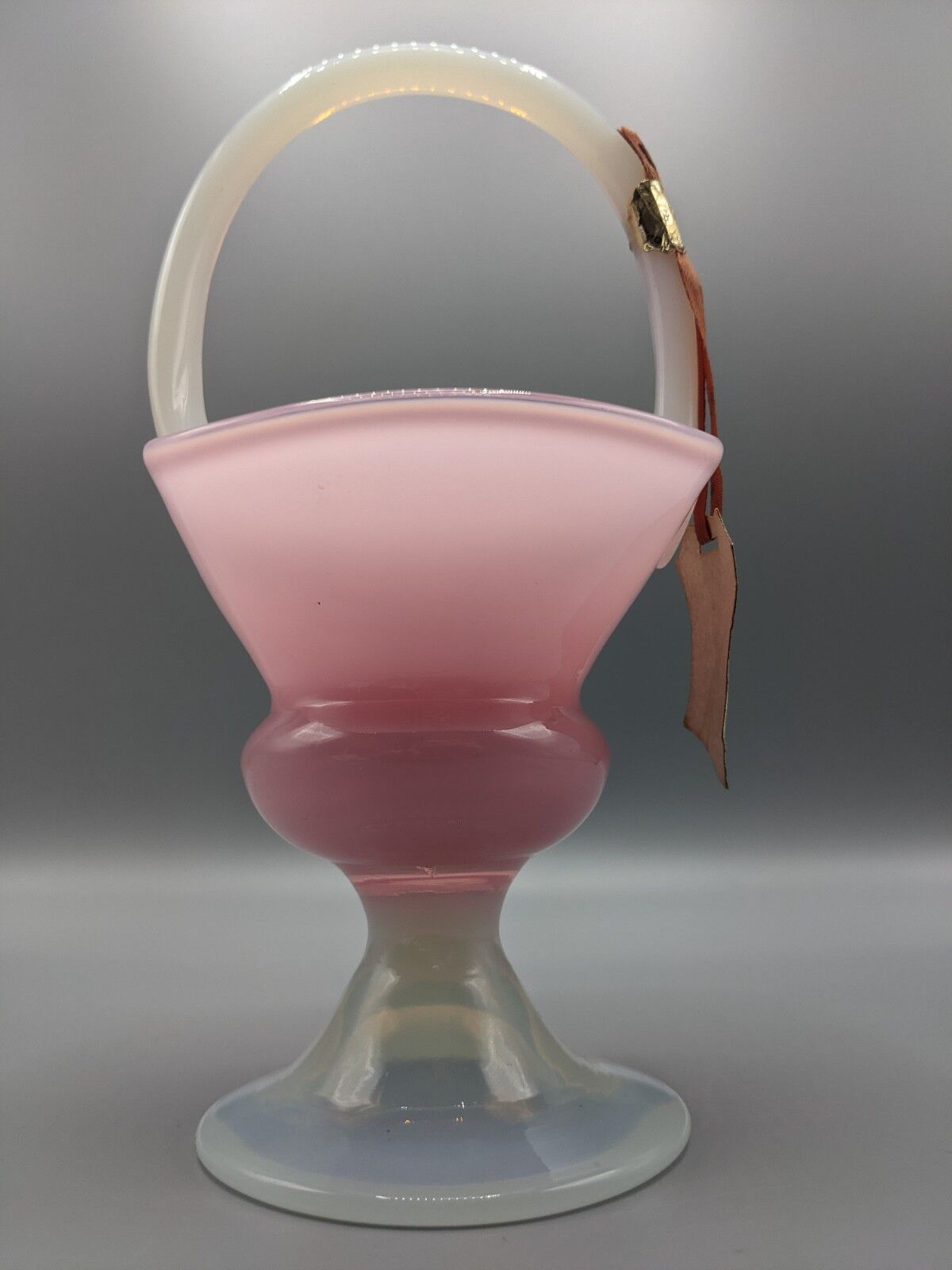 opaline basket, candy pink from Cristaleria La Toscana - H: 20cm