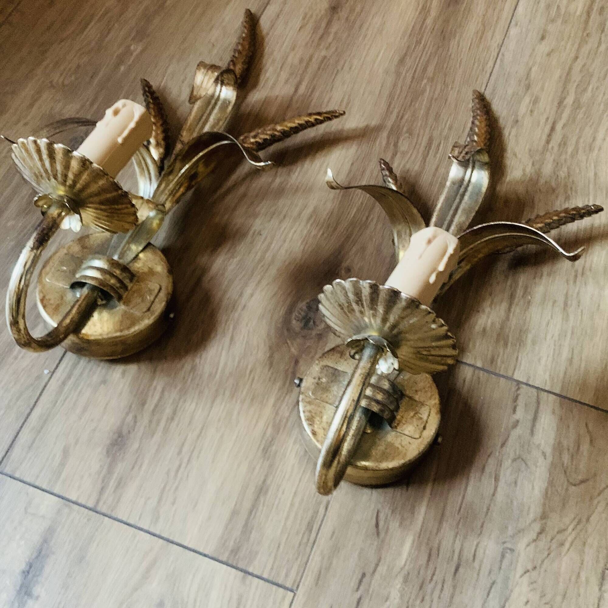Pair of wheat spike wall lights in gold metal