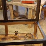 Vitrine ancienne sur pieds