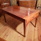 Farm table