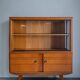 Buffet vitrine pieds compas