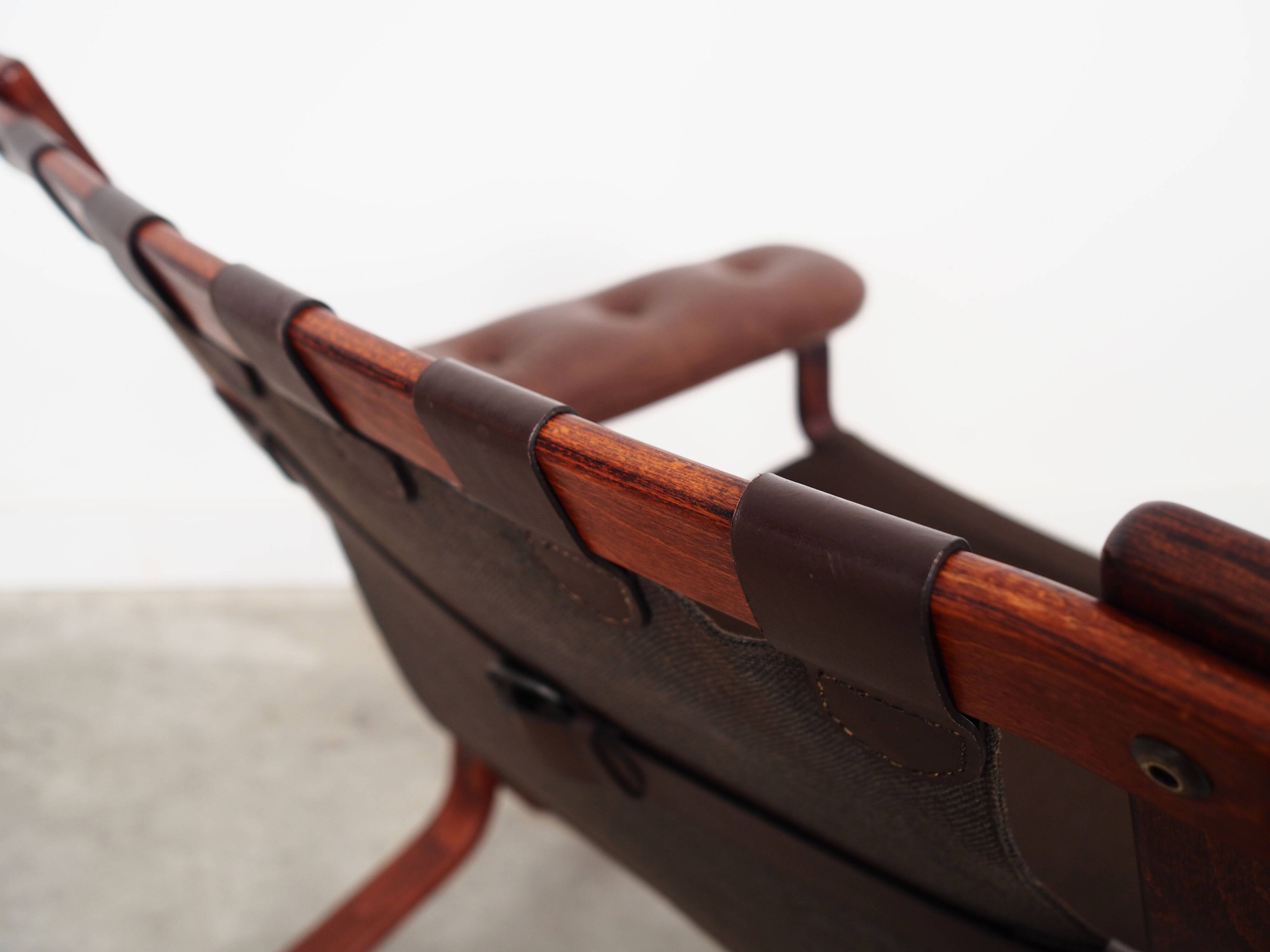 Fauteuil en cuir, design norvégien, années 1970, production : Norvège