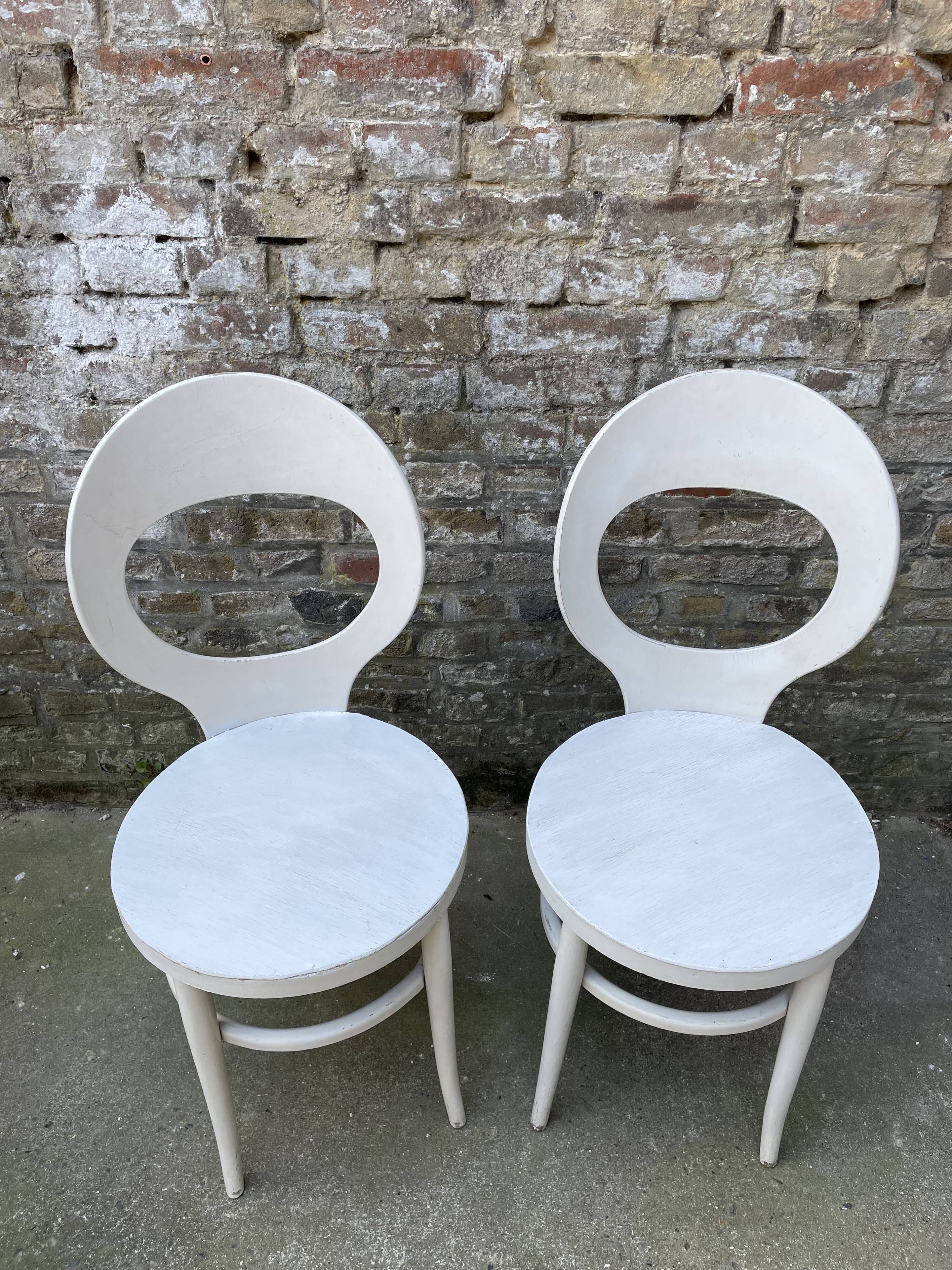 Pair of Baumann chairs, seagull model