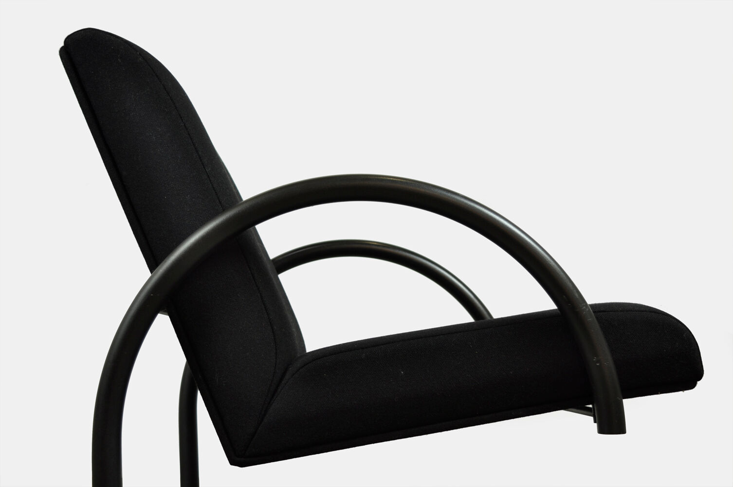 Post modern “circle” arm chair by Pierre Mazairac & Karel Boonzaaijer for Gelderland, 1980s
