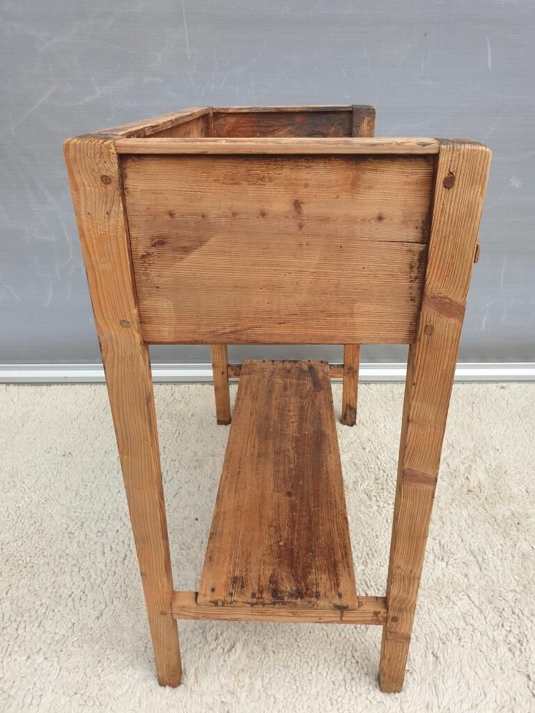 Rimmed table Norman country console in Pine