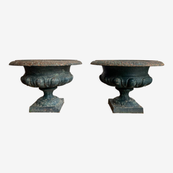 Pair of Medici cast-iron basins