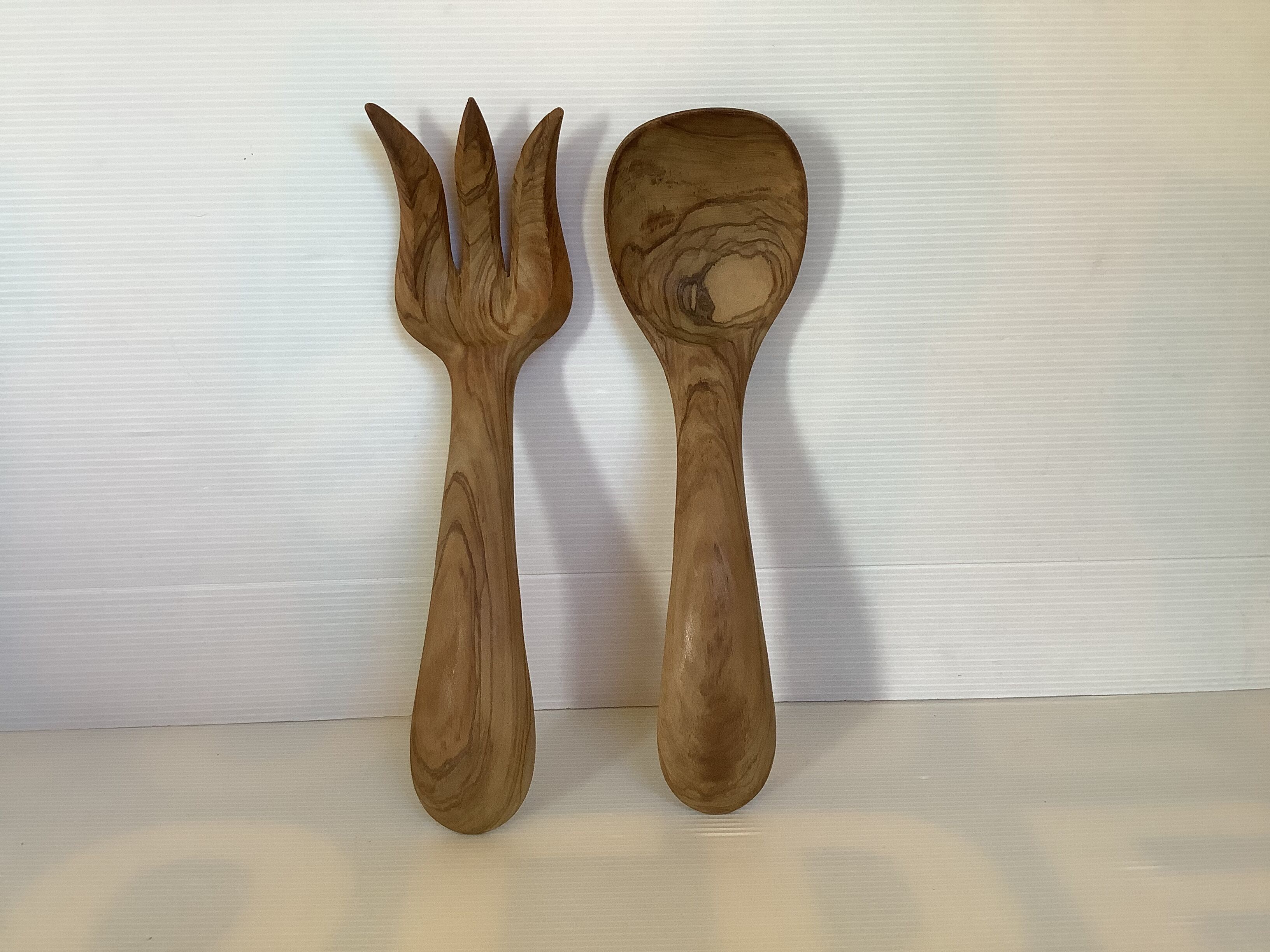 Olive wood salad cutlery