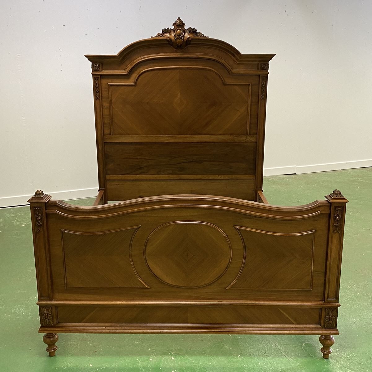 Walnut bed early 20th century