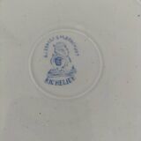 8 ironstone plates from the 19th century in blue camaïeu, mixed manufacturers.