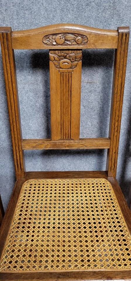 Série de 4 chaises époque Art Déco en chêne vers 1940