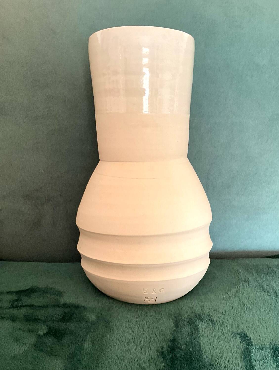 Vase céramique en grès beige