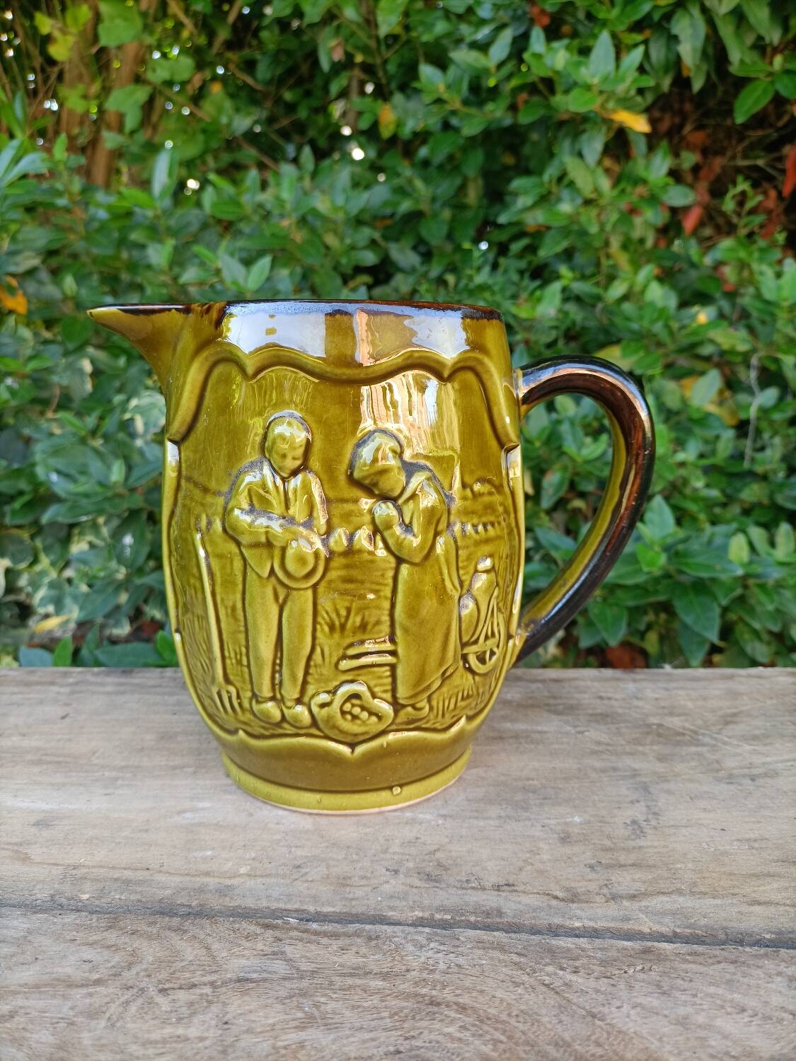 PL France Angélus retro pitcher