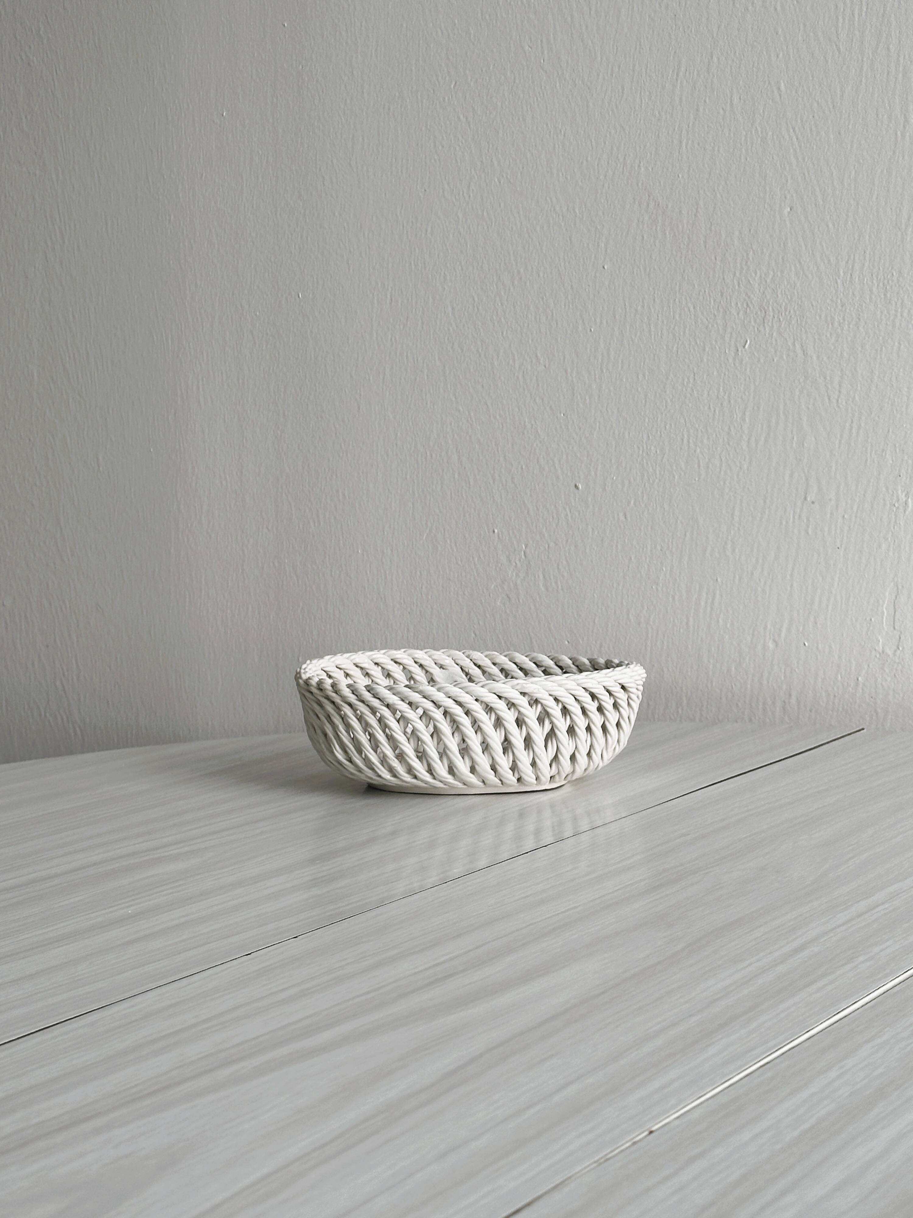 Small twisted porcelain bowl