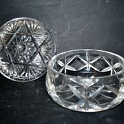 Richly cut crystal candy box from BACCARAT? 20th century.