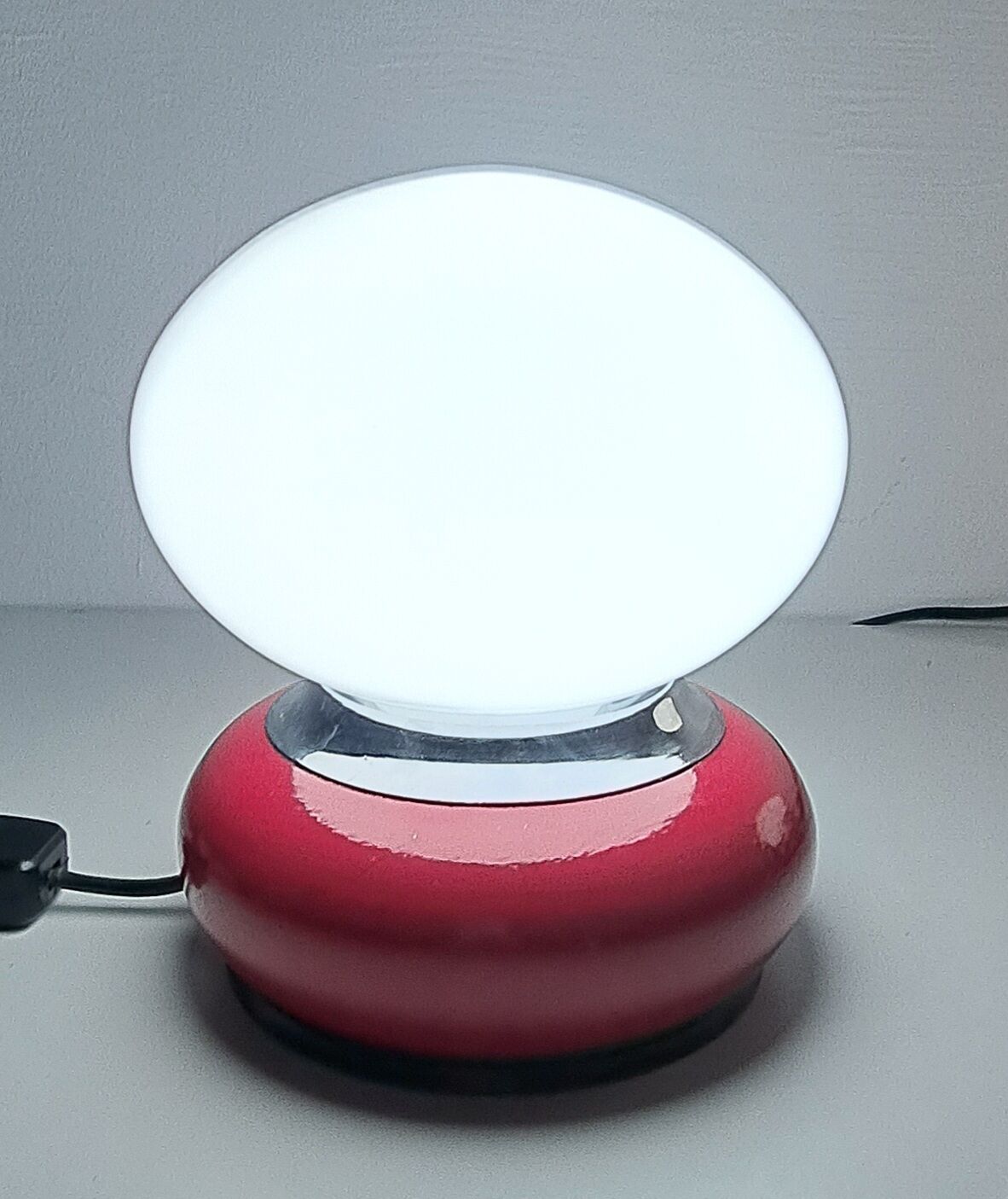 Pair of vintage bedside lamps