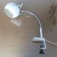 Lampe eye ball agrafée sur un flexible chromé années 70