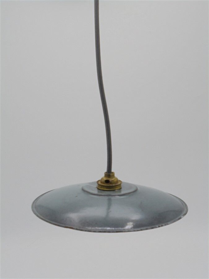 Set of 3 enamelled hanging