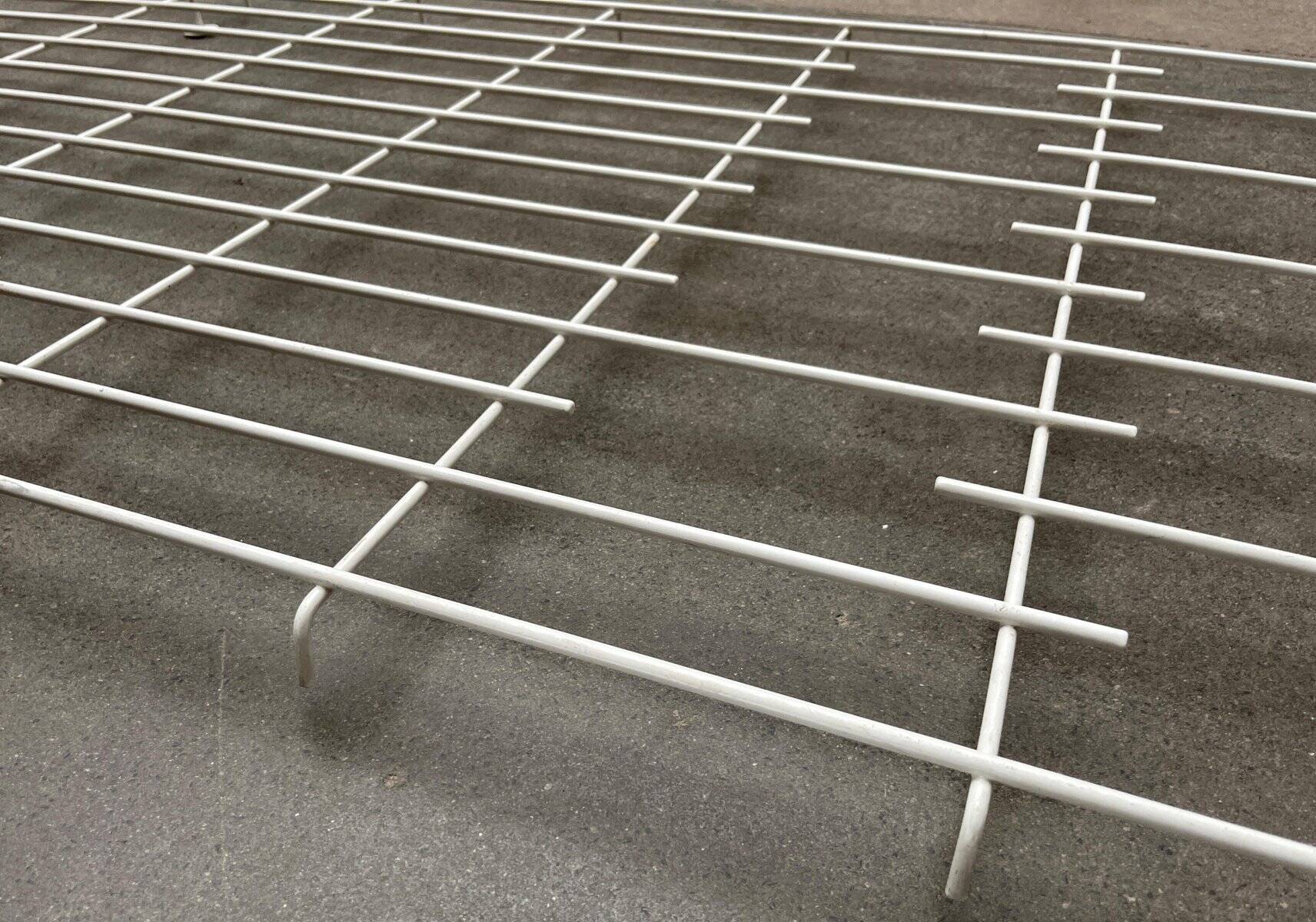 Minimalist German rope coat rack from the mid-century, 1960s.