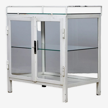 Vitrine médicale années 1940