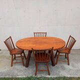 Table à manger et ses 4 chaises