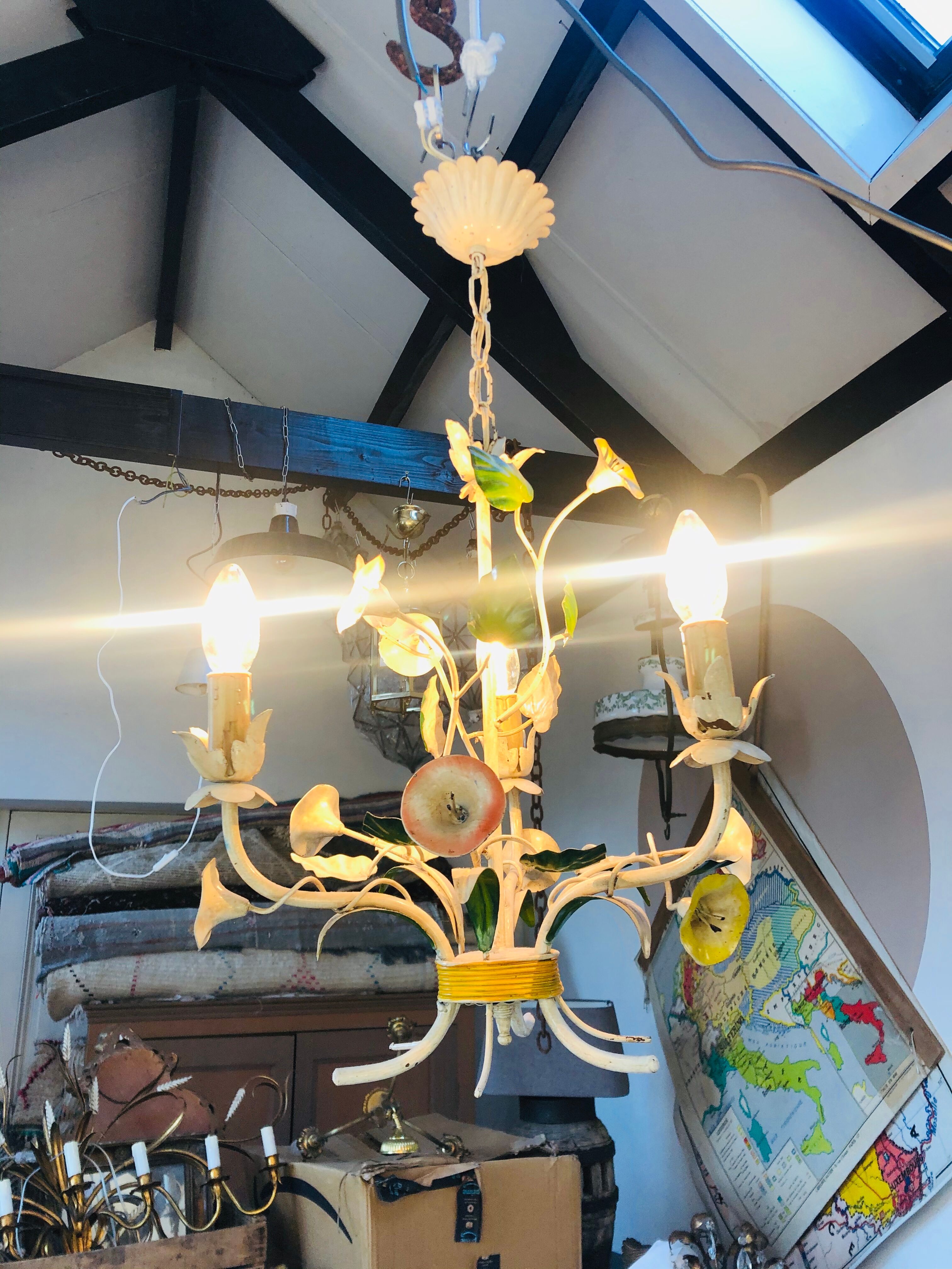 Italian luster flowers