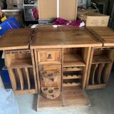 Multi-compartment storage unit