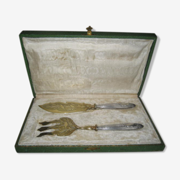 Silver and Vermeil fish covers with his box