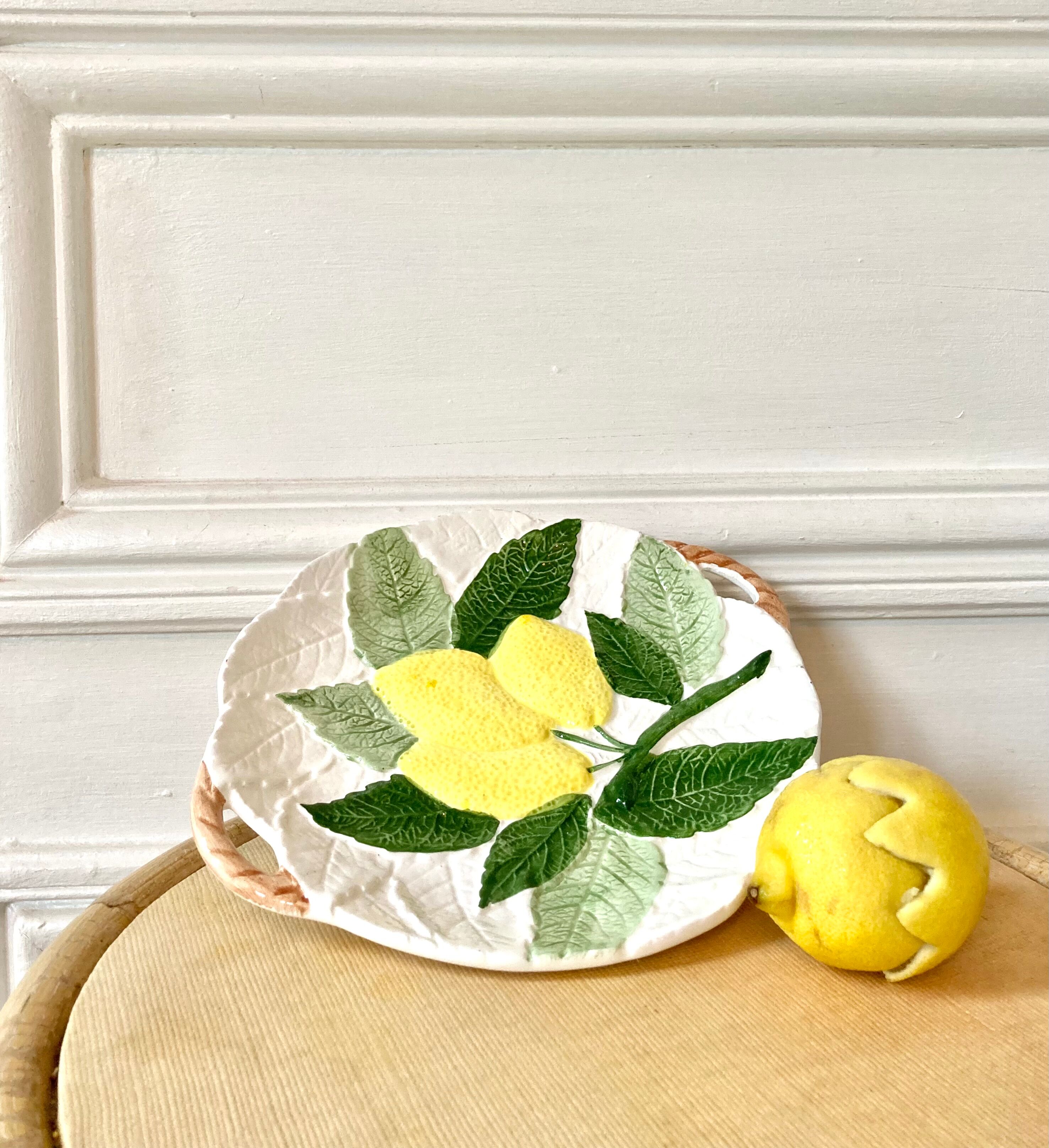 Plat à biscuits barbotine décor citrons