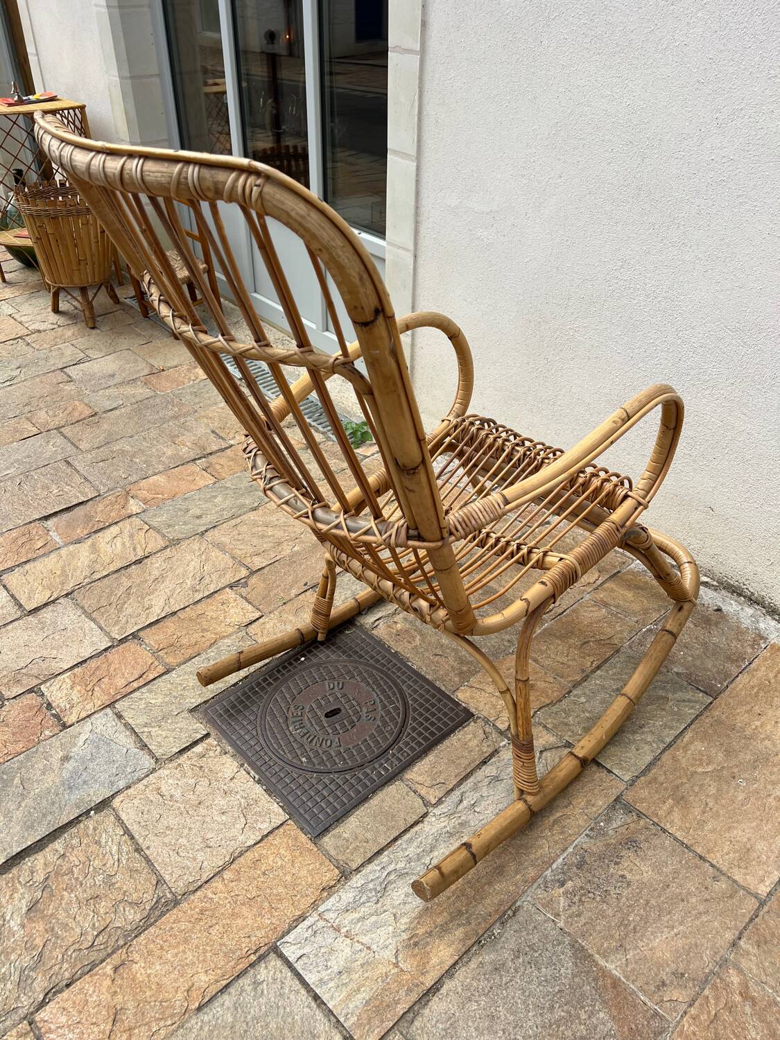 Nice rattan rocking chair