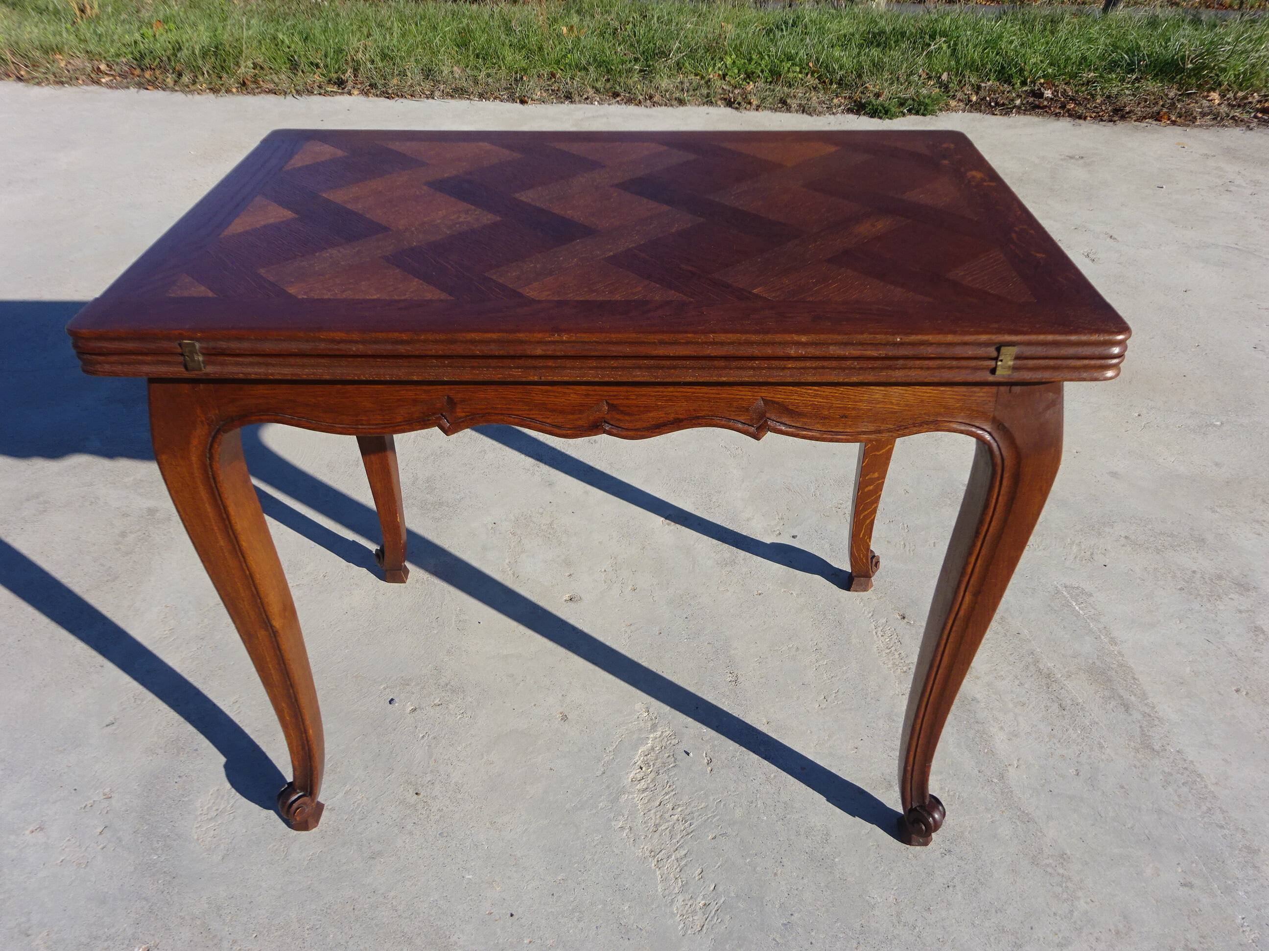 Table portefeuille en chêne
