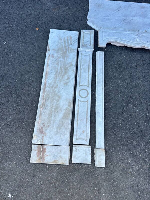 Cheminée de style Louis XV marbre blanc circa 1900