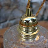 Moulded glass walk-in lamp