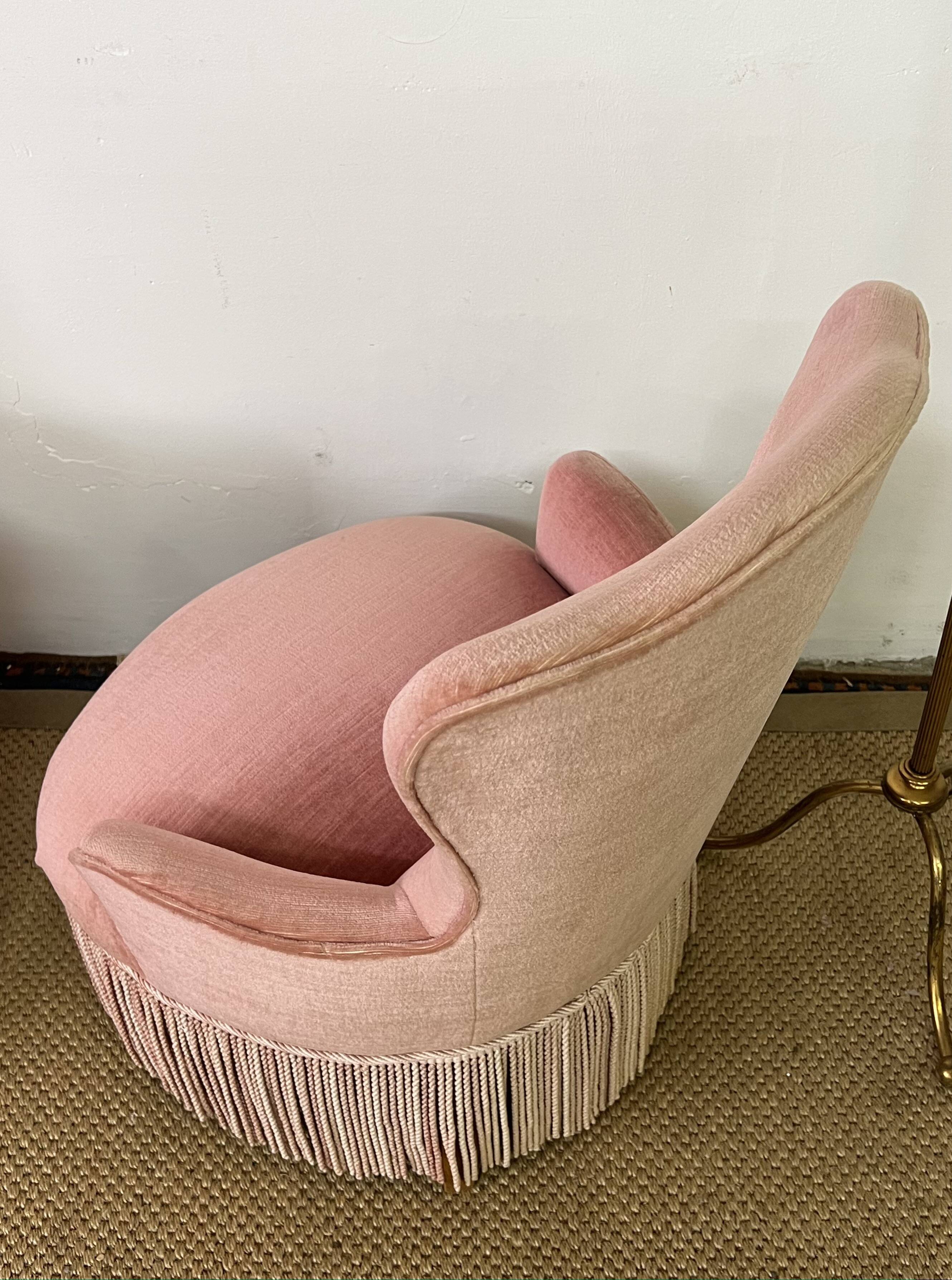 Paire de fauteuils crapaud rose poudré