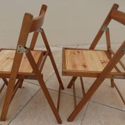 4 vintage varnished wooden folding chairs - Seats completely restored.