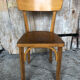 Chaise bistrot en bois clair vintage