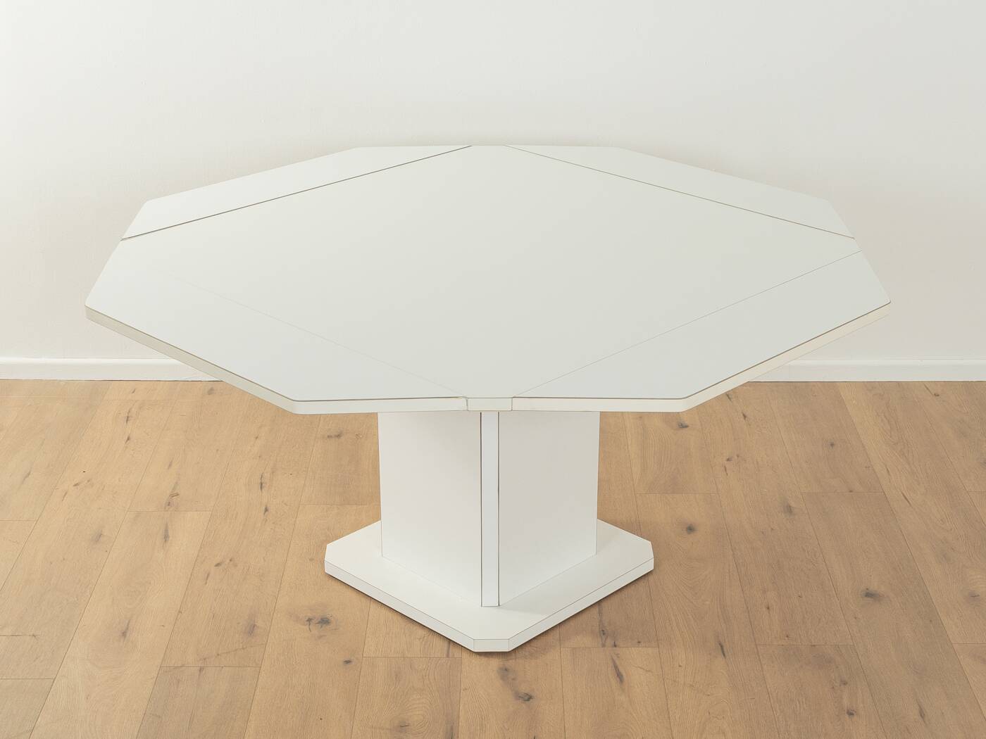 1980s dining table, Läsko