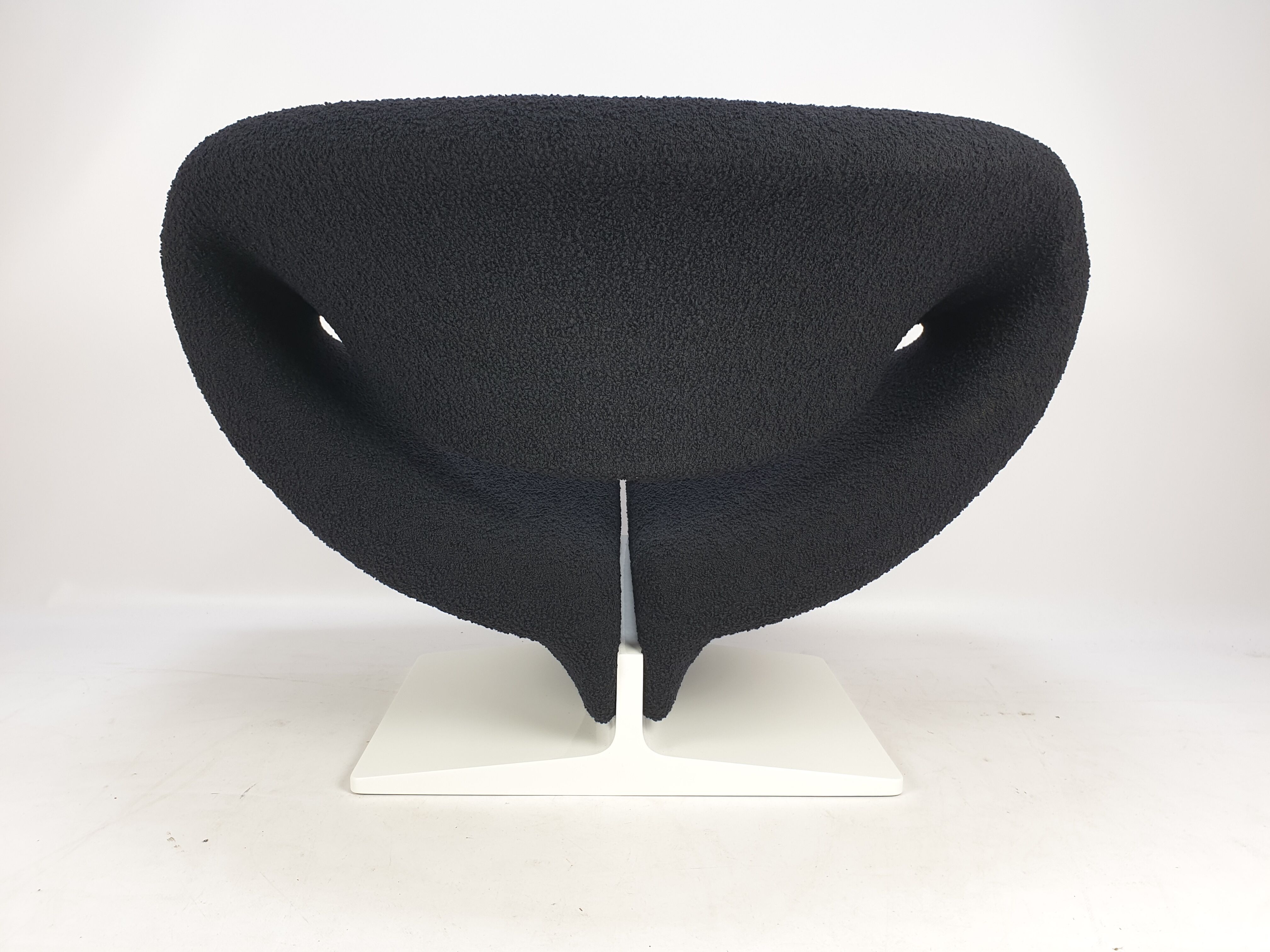 Ribbon Chair by Pierre Paulin for Artifort, 1960's
