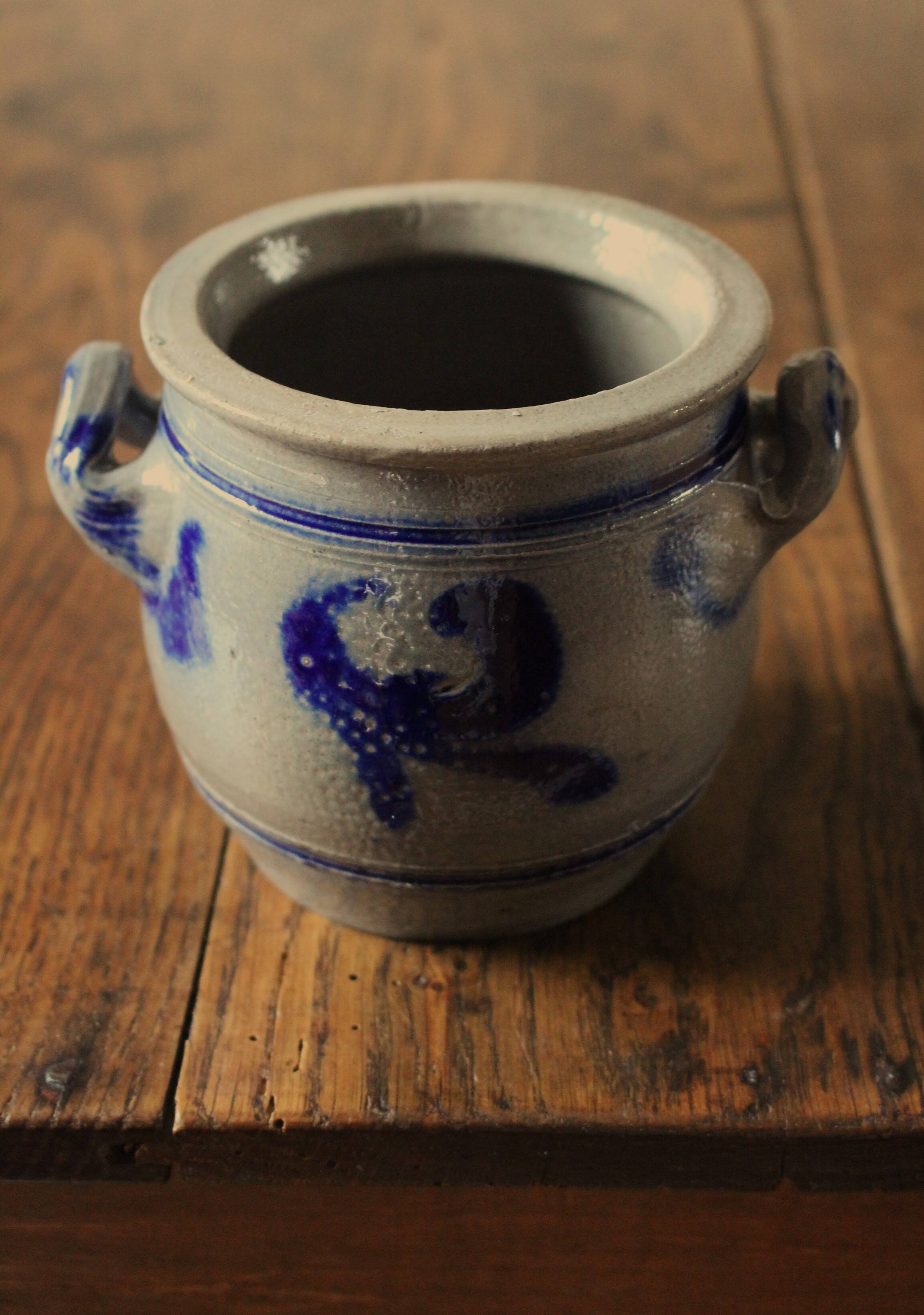 Blue gray Alsace stoneware pot
