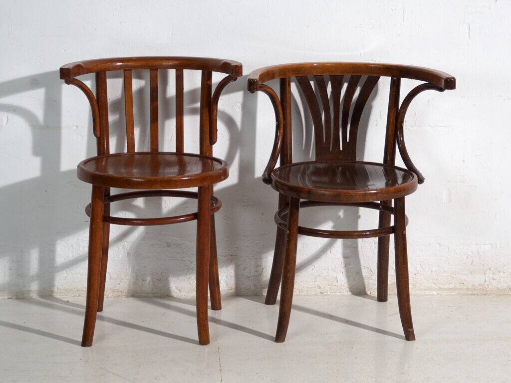 Pair of antique bentwood chairs in Thonet style – Central Europe, circa 1905