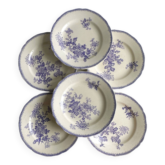 6 assiettes plates en faïence de Sarreguemines, décor floral violet.