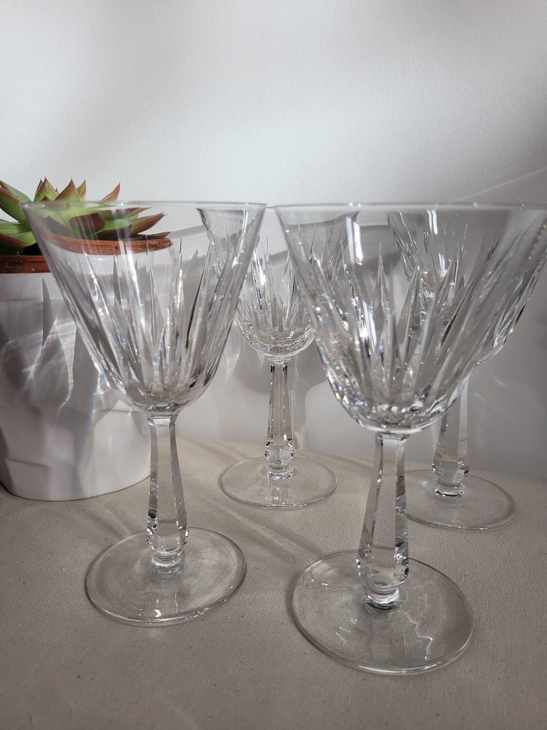 Set of 4 Villeroy and Boch water glasses