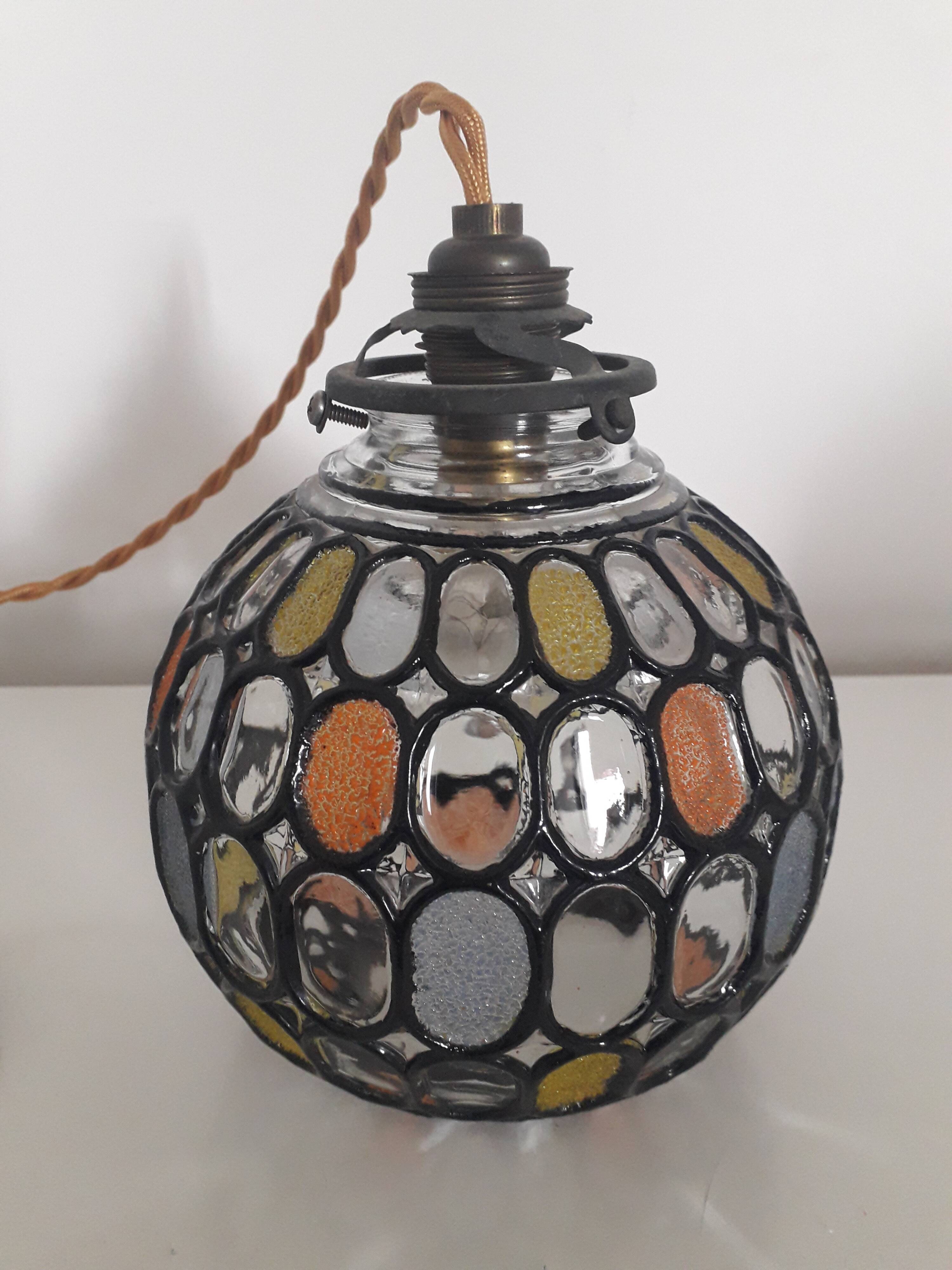 Old art deco pendant lamp - Partitioned and colored glass globe - 1930