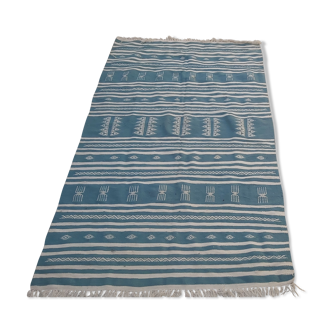 Tapis kilim bleu et blanc