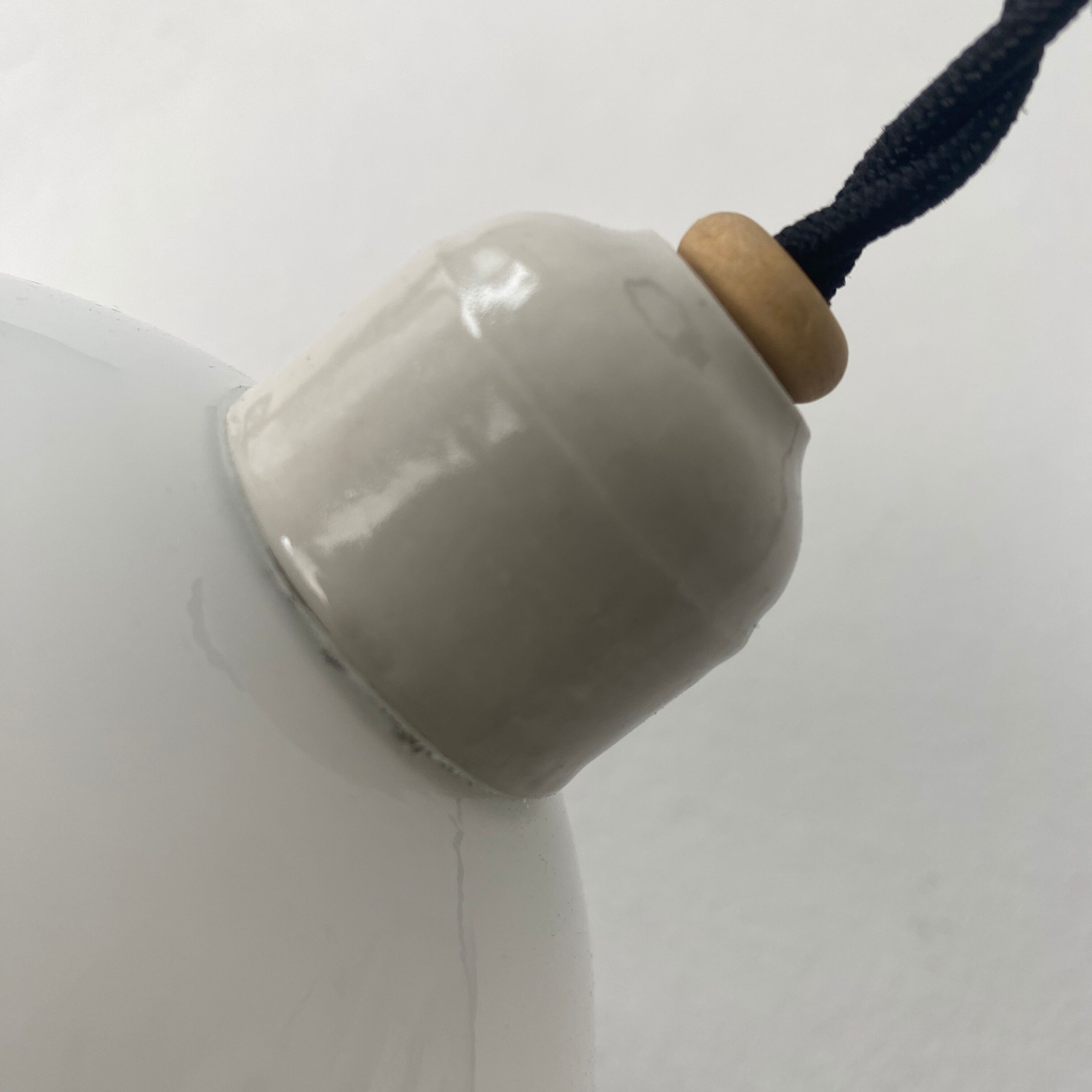 Lot 3 suspensions in vintage opaline 12 cm